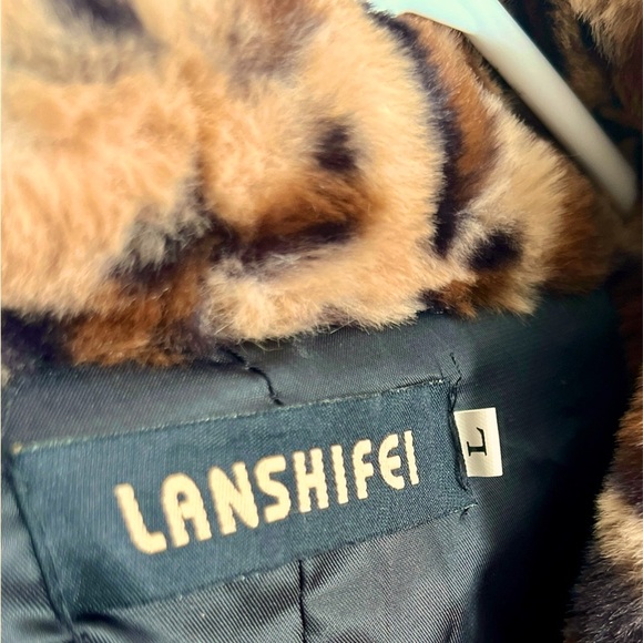 SOLD - Picture 4 of 9